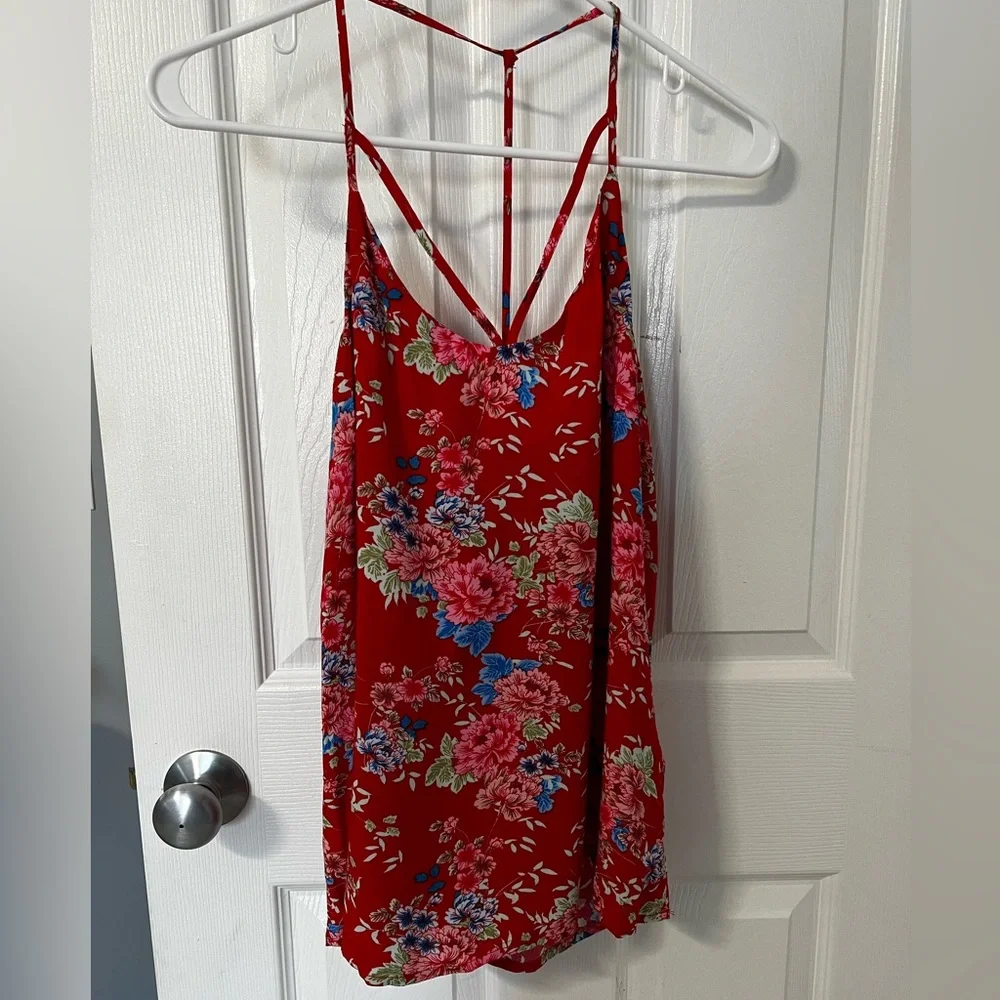 No Boundaries red floral tank - Picture 1 of 3